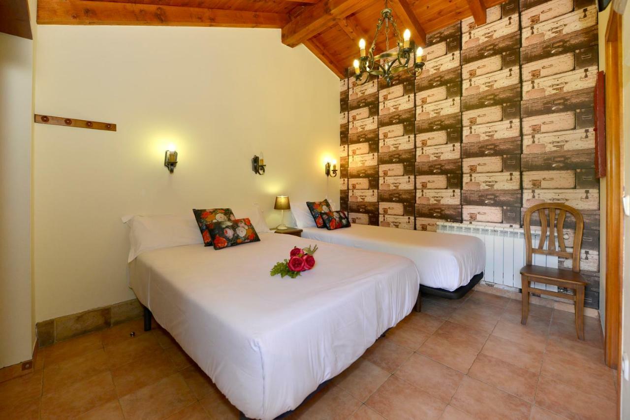 Casa Rural El Puentuco Suite Luxury Famous, Próximo a el Parque de Cabarceno Villacarriedo Exterior foto