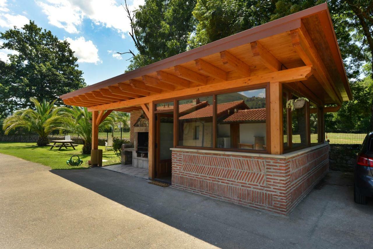 Casa Rural El Puentuco Suite Luxury Famous, Próximo a el Parque de Cabarceno Villacarriedo Exterior foto